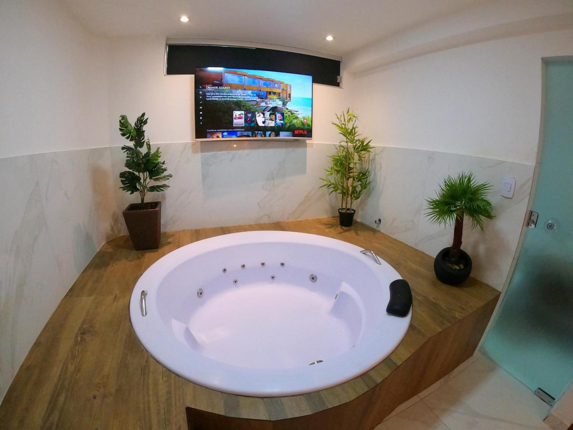 Apartmán Th 101 - Flat Com Banheira De Hidromassagem Governador Valadares Exteriér fotografie